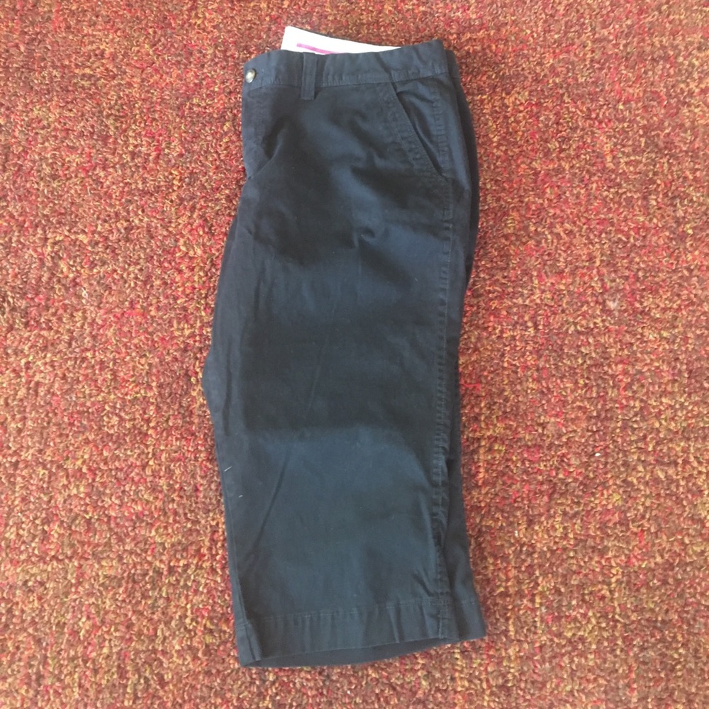 Black ON 'Perfect Capris' - favorite khakis